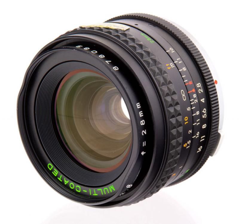 28 мм 1 8. Canon FD 24mm f/2.8. Объектив Минолта. Minolta STF 135mm f/2.8 t4.5. Hasselblad f/2.8 EQV 28mm.