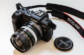 Objektivadapter für Canon FD Objektive an Canon EOS-R Mount Kameras