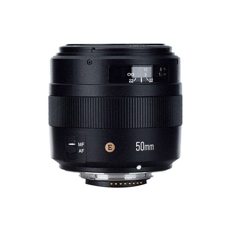 Nikon 50mm f/1.8D - Budget-friendly option with good image quality.