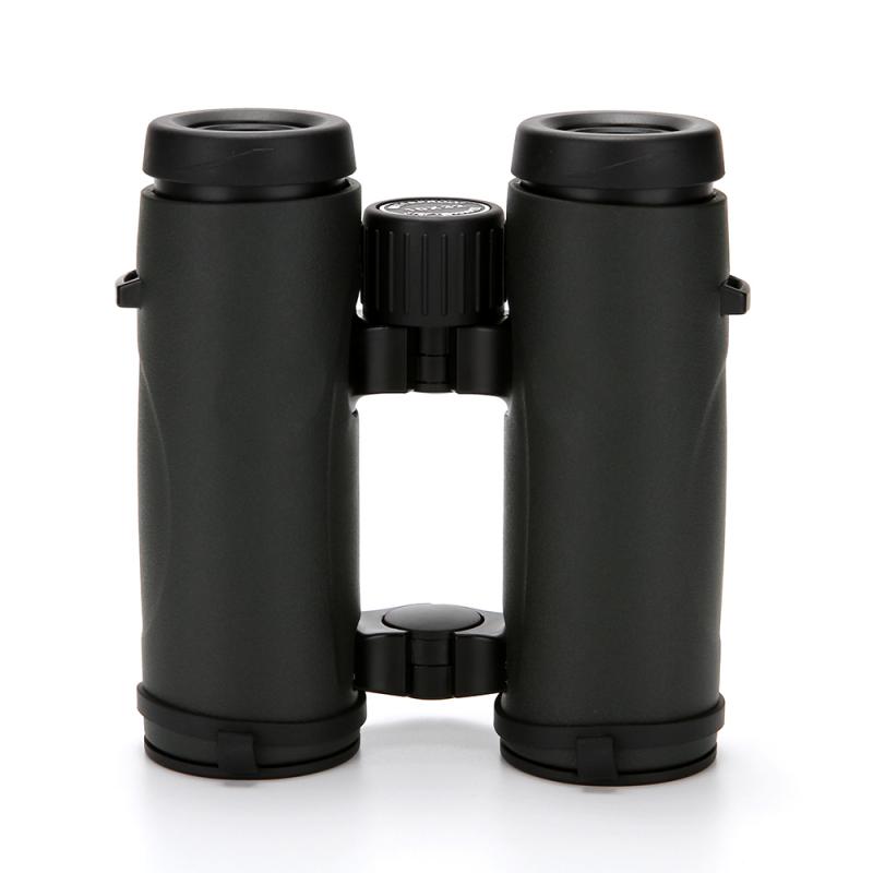 Factors affecting the maximum distance visible with 10x binoculars